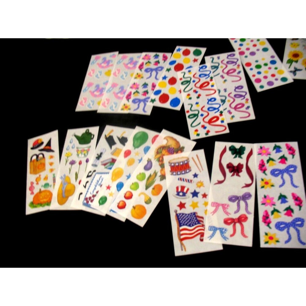 Lot  home class pre-cut Triangles, many stickers 29 studio